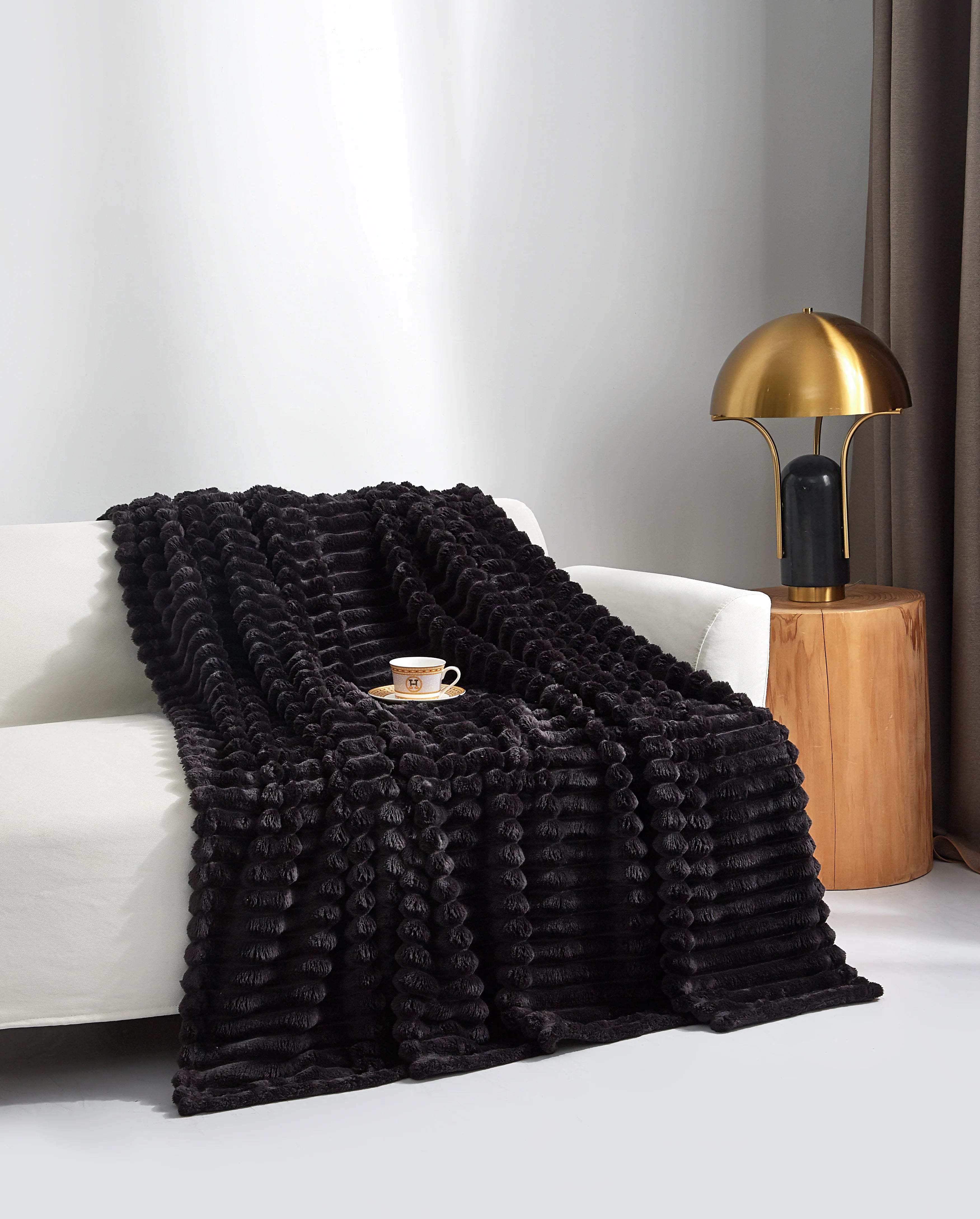 Striped Fleece Throw Blanket Double And King Size Super Soft Lightweight Plush Blanket