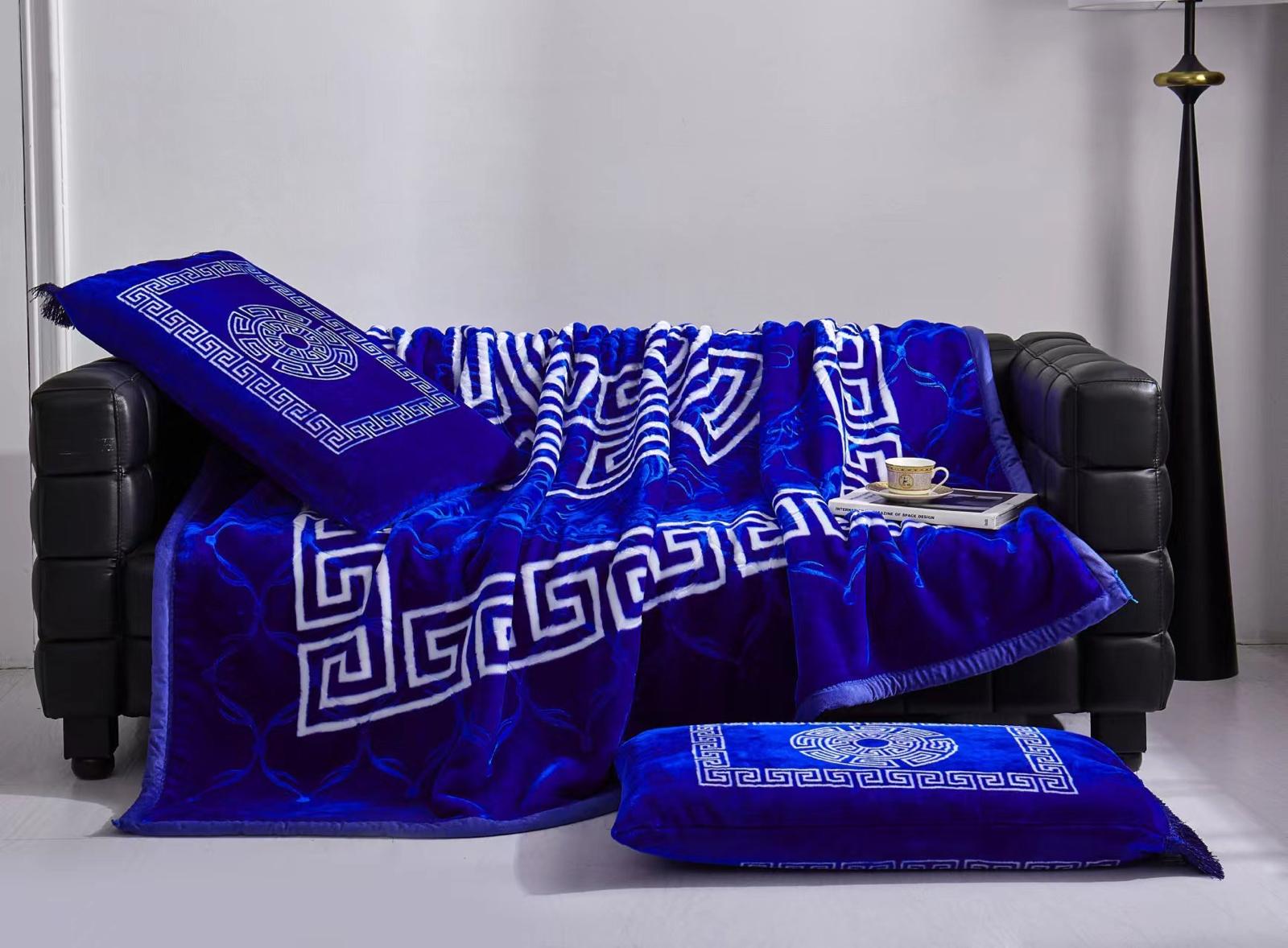 Luxury 2 Ply Heavy Blanket Thick Warm Soft Bed throw Double Sided 200 cm x240 cm